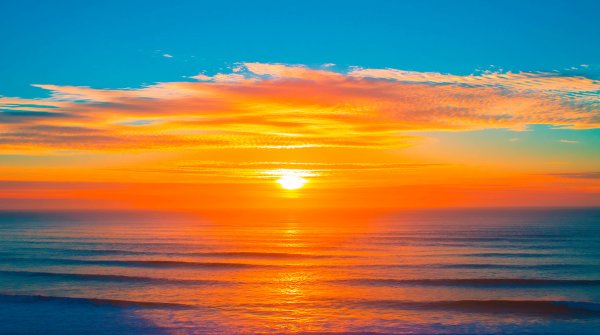 Голубое небо и солнце