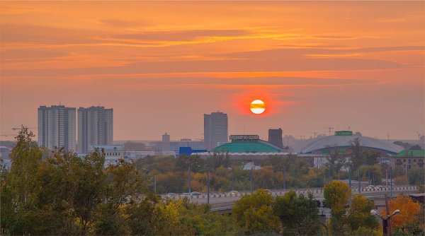 Рассвет в городе