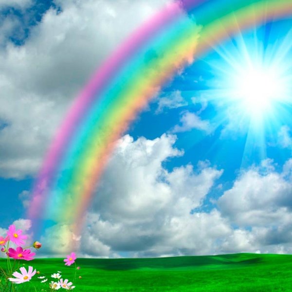 Радуга на чисто голубом небе