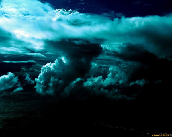 Бирюзовый космос