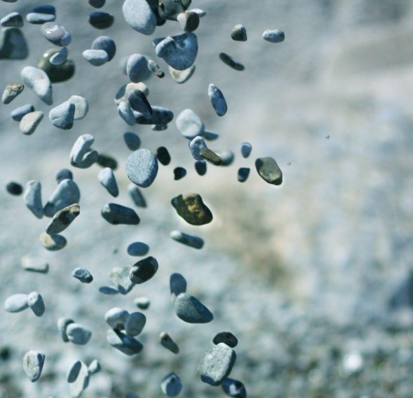 Падающий камушек