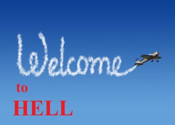 Самолет с надписью