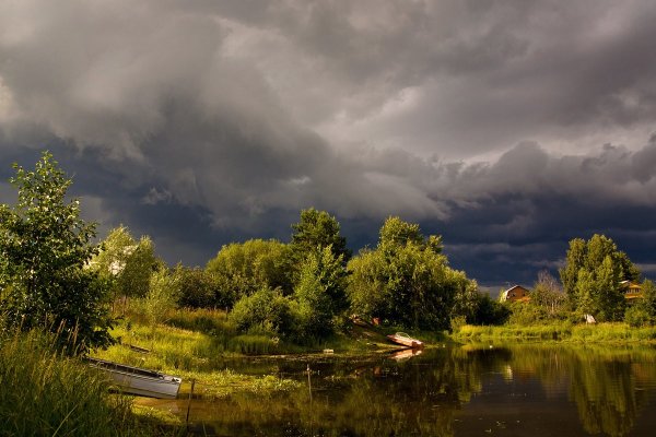 Затишье перед грозой в деревне