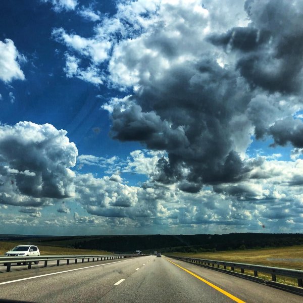 Машина в небе