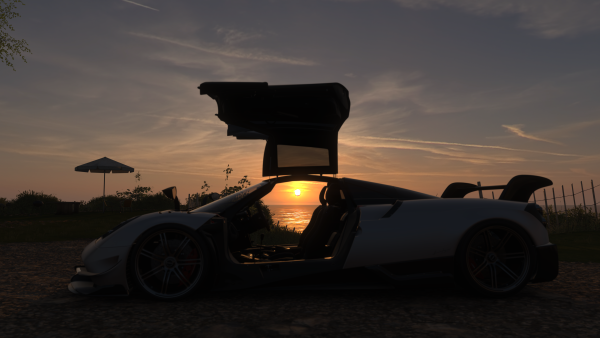 Forza Horizon 4 белая лошадь