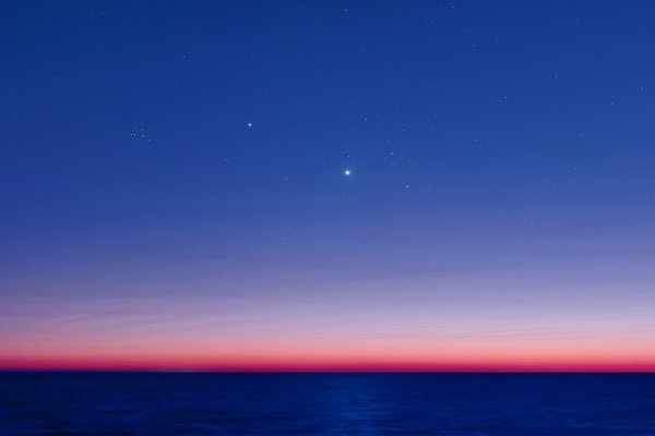 Восход над морем