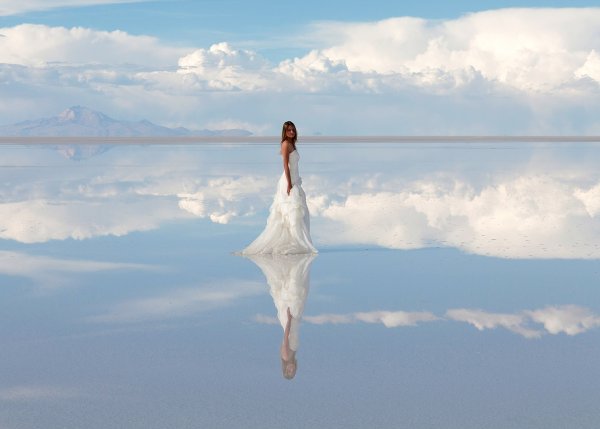 Солончак Уюни девушка