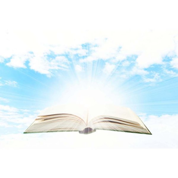 Книга на фоне неба