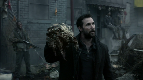 Рухнувшие небеса сериал том Мейсон