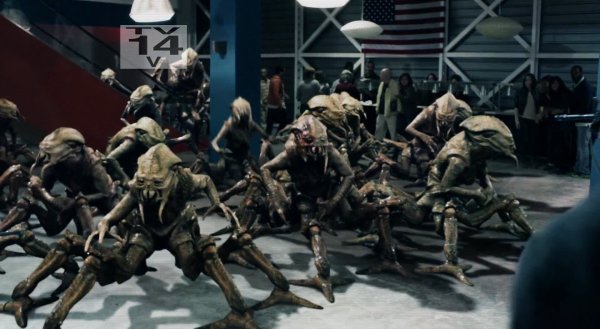 Рухнувшие небеса (2000)