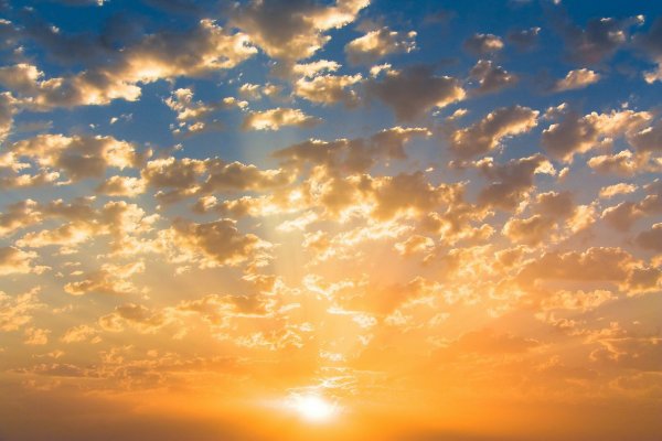 Золотое небо