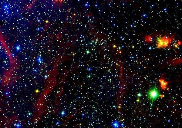 Разноцветные звезды на небе