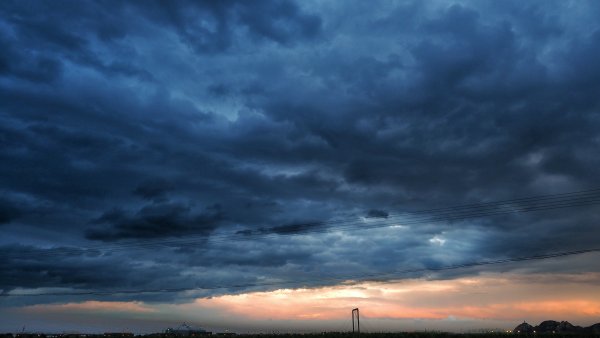 Мрачное небо