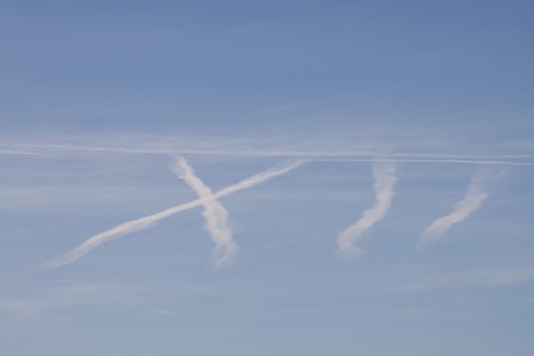 Полосы на небе