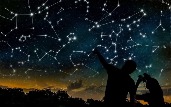 Ночное небо с созвездиями