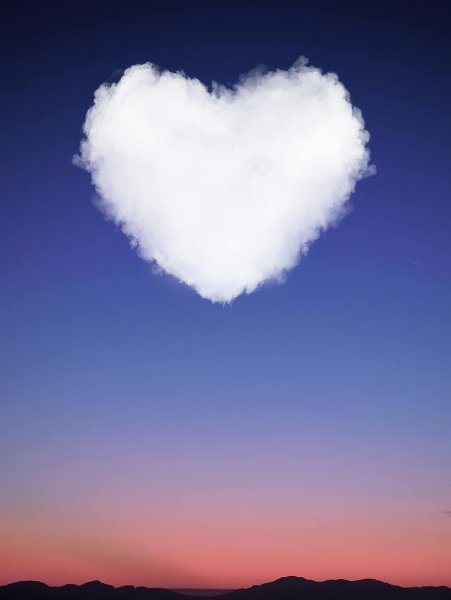 Сердечко из облаков