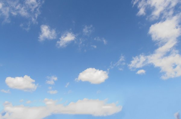 Голубое небо и солнце