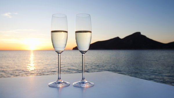 Вечер шампанское