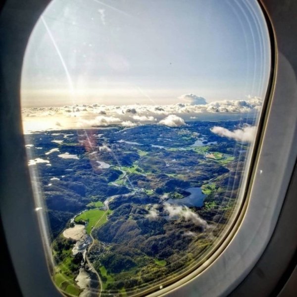 Боинг 737 800 иллюминаторы