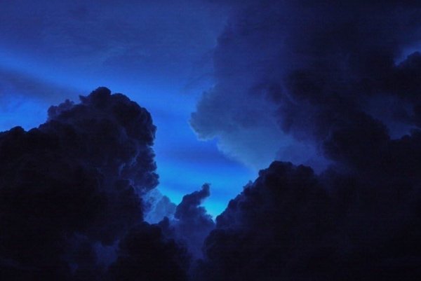 Эстетика тёмно синего