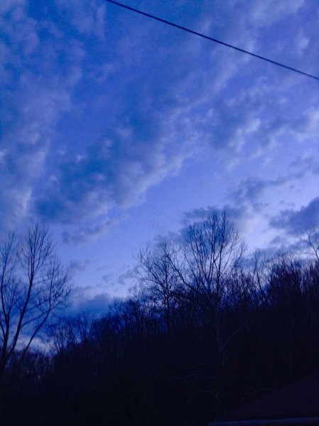 Небесно синий цвет