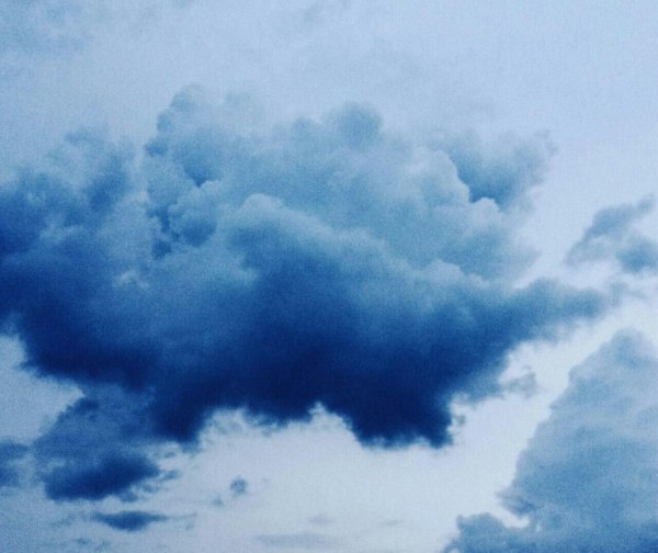 Голубые облака Эстетика