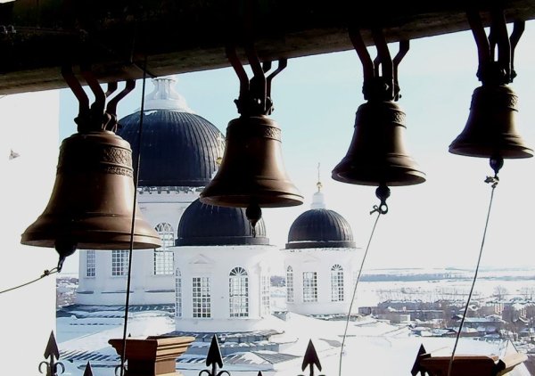 Звонарь колокольни Нижегородского Кремля
