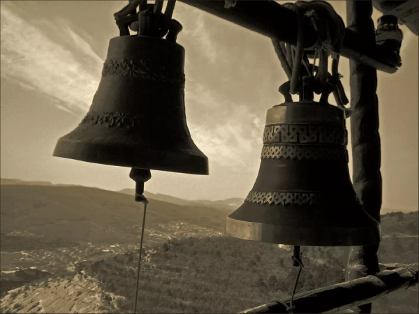 Звон колоколов