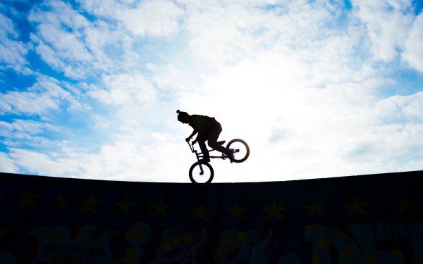 Велосипед горы море