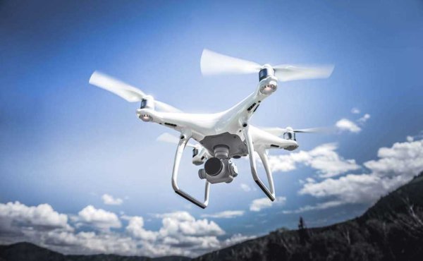 Беспилотный летательный аппарат Фантом 4