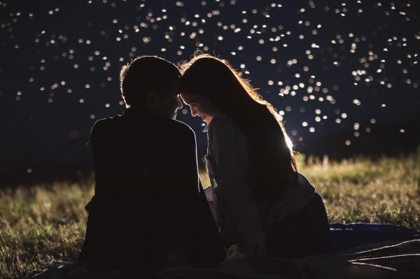 Под звездами