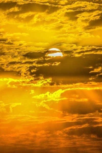 Желтые облака