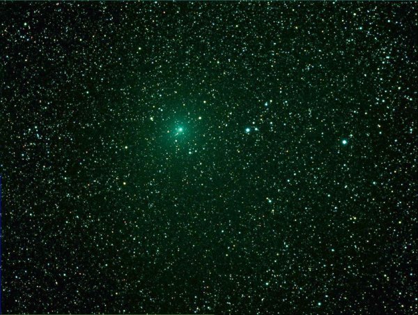 Зелёная звезда в космосе