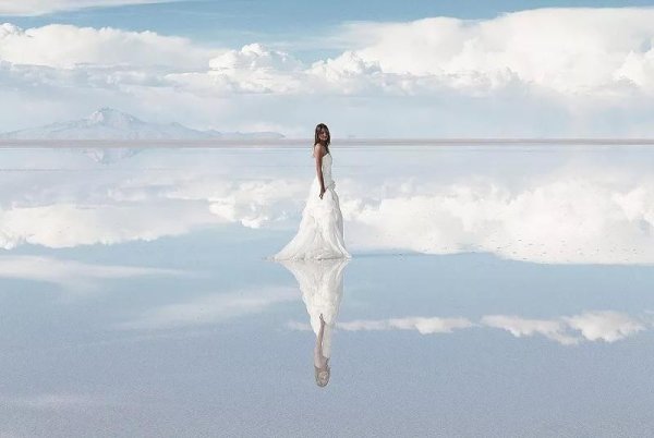 Солончак Уюни девушка