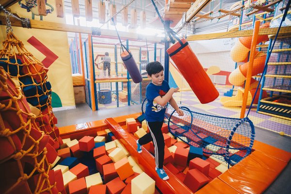 Батутный центр небо Филион