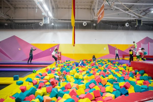 Небо батутный центр в филионе