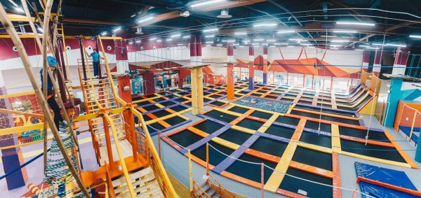 Батутный центр на Бабушкинской