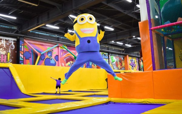 Батутный центр небо