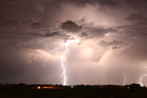 Зарница молния