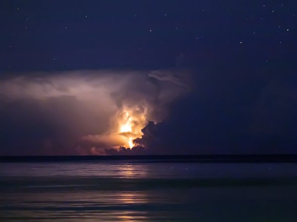 Зарница природное явление