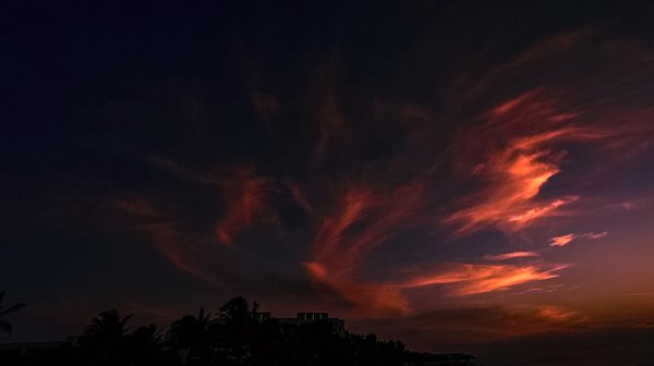 Зарница на рассвете