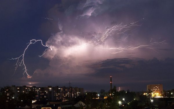 Зарево и Зарница