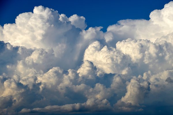 Небо с облаками