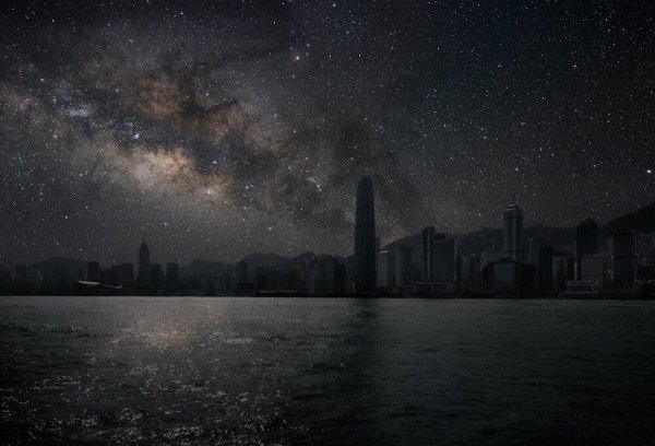 Ночное небо в городе