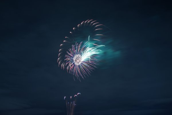 Салют 4k