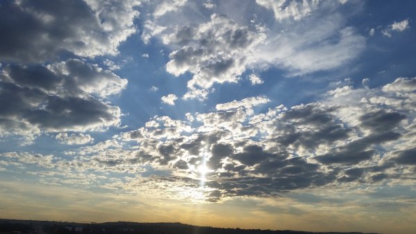 Небо с облаками