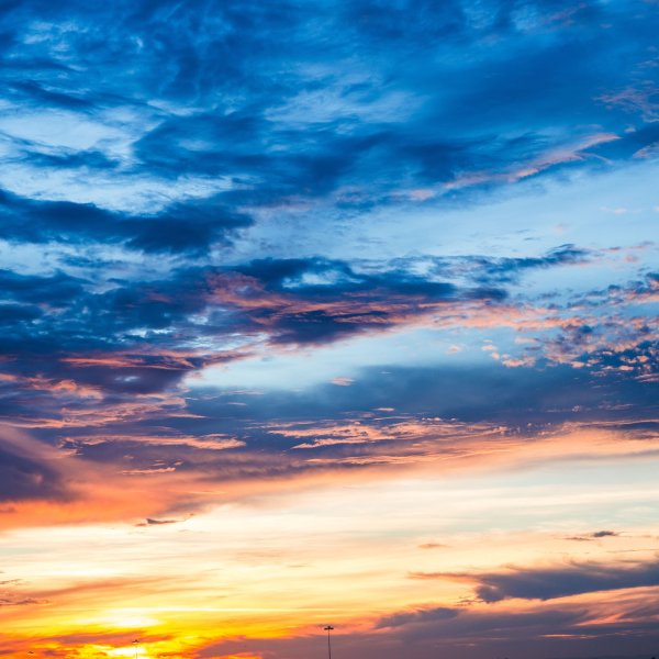 Праздник пролетающих облаков