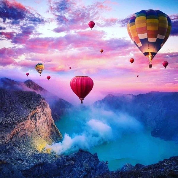 Воздушный шар с корзиной