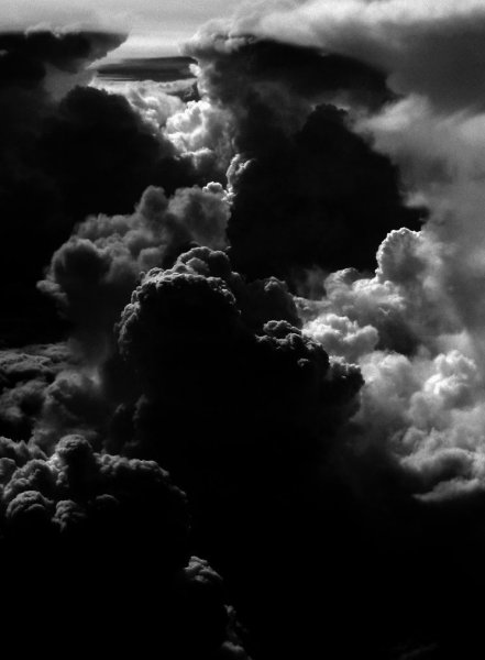 Черное небо