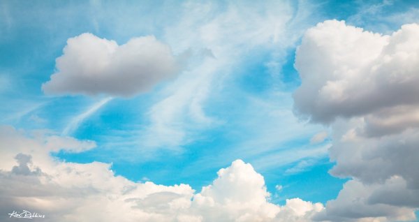 Море в пастельных тонах